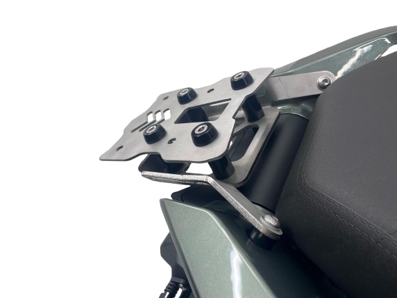 Arka raf GPR TECH ile uyumlu  Zontes 368 G 2025/2026 Zwart Portbagaj spate specific pentru Top Case ALPITECH 26 > 35 LT Portbagaj spate, din oțel inoxidabil, cu 4 puncte de ancorare
